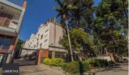 Cobertura, com piscina privativa, no bairro Cristal.
