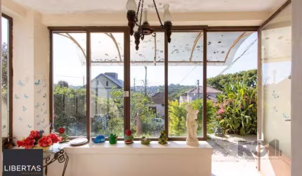 CASA 2 DORMITÓRIOS  NO SANTA TEREZA