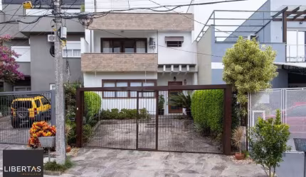 Casa para Venda - 170m², 3 dormitórios, sendo 1 suites, 2 vagas - Lagos De Nova Ipanema