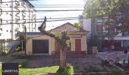 Terreno no Bairro Higienópolis em Porto Alegre com 348 m2