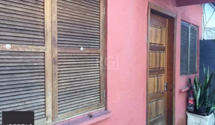 Casa para Venda - 45m², 3 dormitórios, Cristal