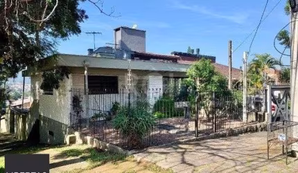Casa de 3 dormitórios no bairro Bom Jesus