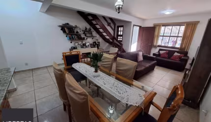Casa para Venda - 100m², 2 dormitórios, sendo 02 suítes, 02 vaga - Hípica