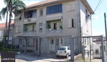 Apartamento de 2 dormitórios com 2 vagas no bairro Jardim São Pedro