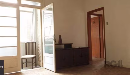 Excelente apartamento de 92m² com 3 dormitórios.