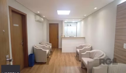 Conjunto/sala - 68 m² - Centro Histórico