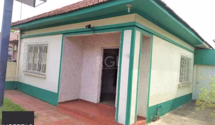 Casa Comercial para Venda - 196.2m², 0 dormitórios, 3 vagas - São Sebastião