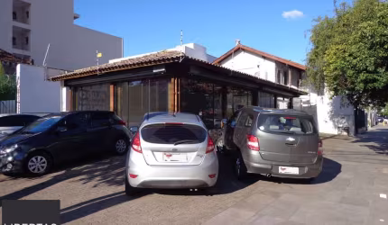 Loja para Venda - 150m², 0 dormitórios, 10 vagas - Menino Deus