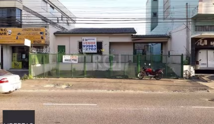 Casa para Venda - 220m², 3 dormitórios, 2 vagas - Passo da Areia