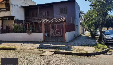 Casa para Venda - 180m², 3 dormitórios, sendo 1 suites, 3 vagas - Sarandi