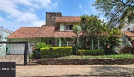 Casa para Venda - 352m², 5 dormitórios, sendo 1 suites, 4 vagas - Rubem Berta