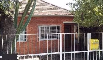 Casa para Venda - 80m², 3 dormitórios, sendo 1 suites, 2 vagas - Teresópolis
