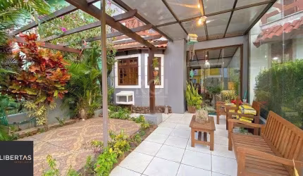 Casa Condominio para Venda - 186.76m², 3 dormitórios, sendo 1 suites, 2 vagas -