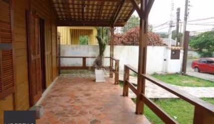 Casa para Venda - 110m², 3 dormitórios, sendo 1 suites, 3 vagas - Nonoai