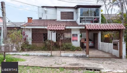 Casa para Venda - 149.99m², 6 dormitórios, sendo 2 suites, Nonoai