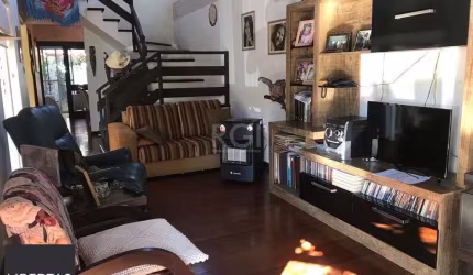 Casa Condominio para Venda - 216m², 3 dormitórios, sendo 1 suites, 2 vagas - Tristeza