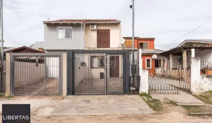 Casa para Venda - 130m², 2 dormitórios, 2 vagas - Hípica