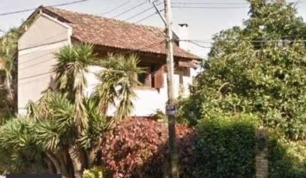 Casa para Venda - 350m², 3 dormitórios, sendo 1 suites, 6 vagas - Tristeza