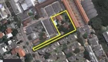 Casa para Venda - 200m², 4 dormitórios, Camaquã