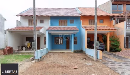 Casa para Venda - 115m², 3 dormitórios, sendo 1 suites, 2 vagas - Urubatã