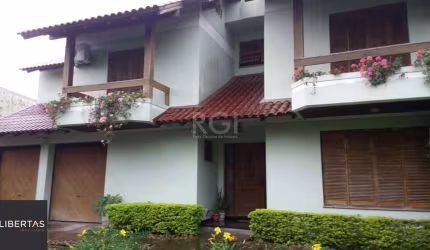 Casa para Venda - 432m², 3 dormitórios, 1 vaga - Tristeza