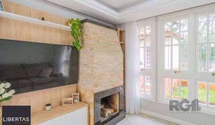 Casa em condomínio de 127m² no bairro Teresópolis