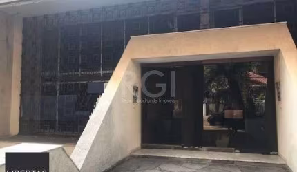 Casa com 4 dormitórios para Comprar  388 m²  - Bela Vista - Porto Alegre/RS