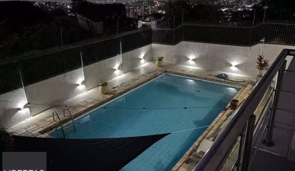 Casa 3 dormitórios em Teresópolis
