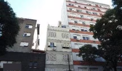Apartamento de 1 dormitório, REFORMADO - Cód. RP342815