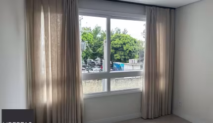 Apartamento 3 dormitórios para alugar Vila Ipiranga Porto Alegre/RS