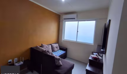 Apartamento 02 dormit com vaga fixa, no bairro Chapéu do Sol, em Porto Alegre