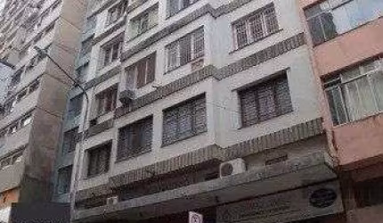 Apartamento no Centro Histórico ,2 dormitórios,desocupado