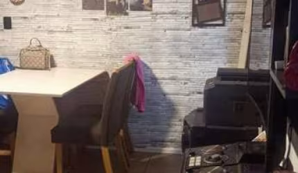 apartamento de 2 dormitórios com garagem coberto no bairro Teresópolis