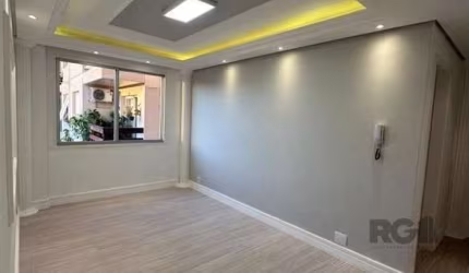 Apartamento de 1 dormitório no Bairro Glória
