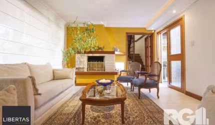 Casa 3 dormitórios à venda Chácara das Pedras Porto Alegre/RS
