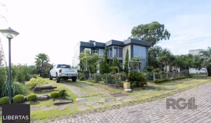 Casa de Condomínio em Vila Nova