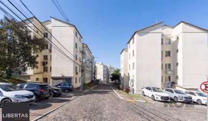Apartamento semimobiliado com 2 dormitórios, banheiro social e 1vaga rotativa