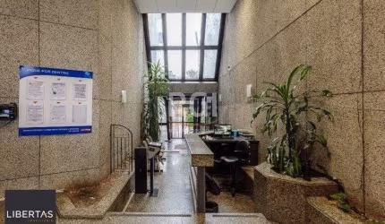 Predio para Venda - 1024m², 0 dormitórios, 9 vagas - São João