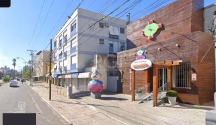 Casa Comercial em Menino Deus