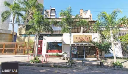 Casa Comercial em Petrópolis