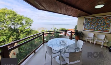 Casa de Condomínio em Vila Conceição