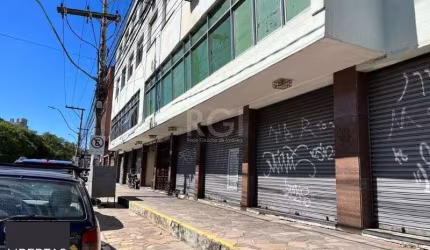 Loja para Venda - 1300m², 0 dormitórios, Partenon