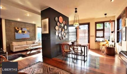 Casa para Venda - 276m², 3 dormitórios, sendo 1 suites, 5 vagas - Medianeira