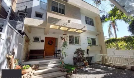 Casa para Venda - 631.7m², 4 dormitórios, sendo 4 suites, 2 vagas - Vila Assunção