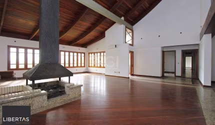 Casa Comercial para Venda - 840m², 0 dormitórios, 10 vagas - Medianeira