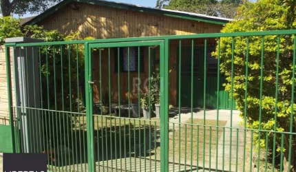 Casa para Venda - 150m², 3 dormitórios, Restinga