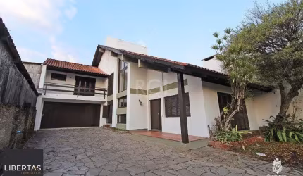 Casa para Venda - 320m², 4 dormitórios, sendo 1 suites, 3 vagas - Cavalhada