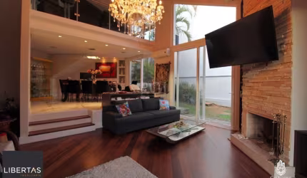 Casa para Venda - 650m², 4 dormitórios, sendo 3 suites, 4 vagas - Chácara das Pedras