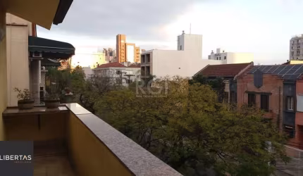 Casa para Venda - 300m², 5 dormitórios, sendo 1 suites, Bela Vista