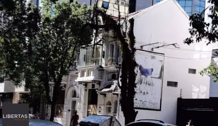 Casa Comercial para Venda - 336m², 0 dormitórios, Moinhos de Vento